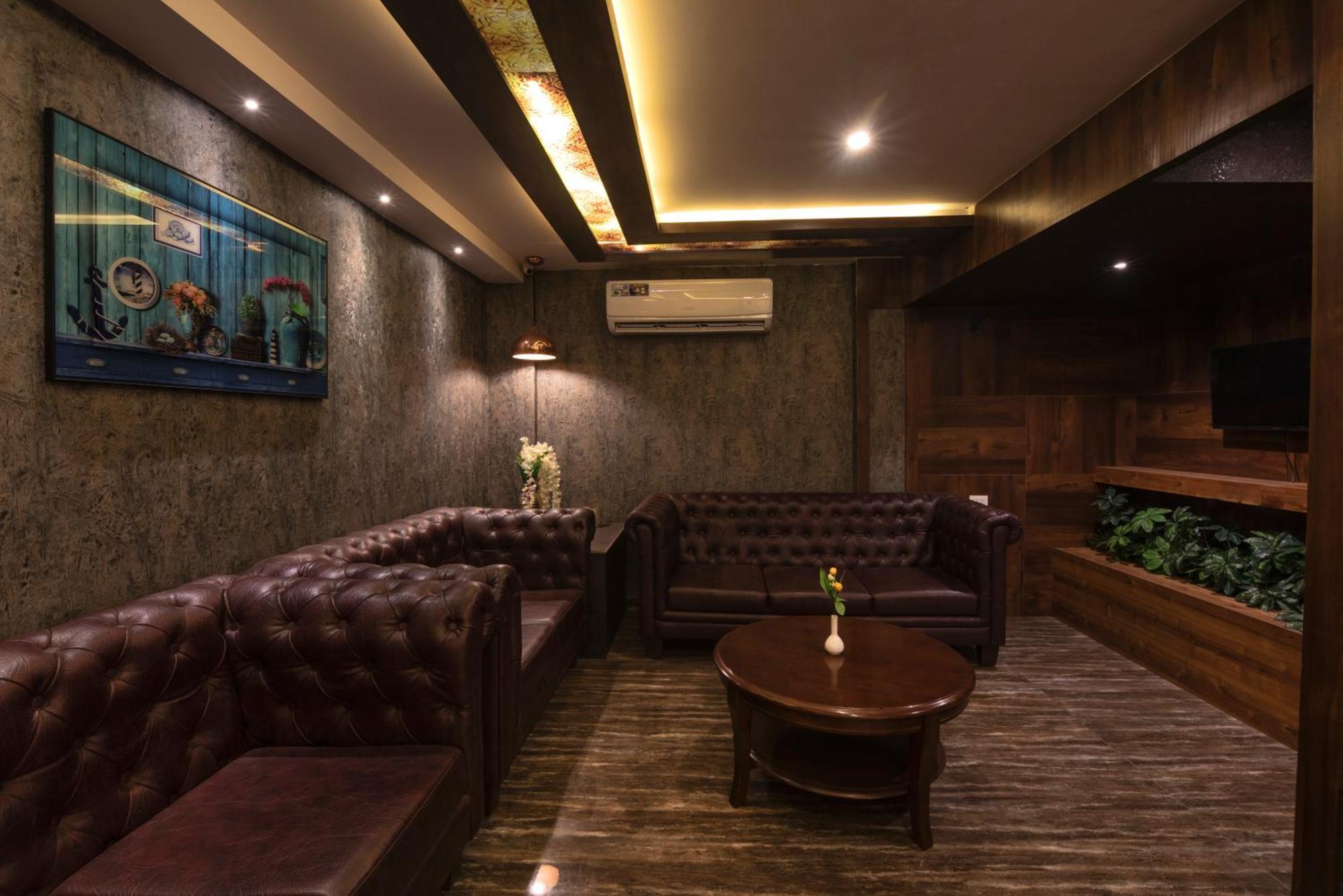 Hotel Monarch International Bangalore Exterior foto